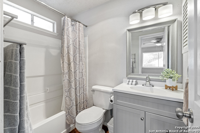 Image 24 of 41 For 8311 Meadow Forest