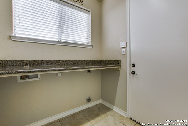 Image 11 of 23 For 17739 Via Del Oro