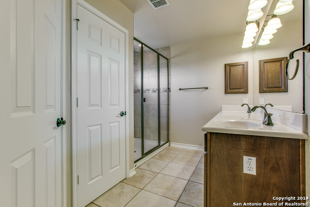 Image 16 of 23 For 17739 Via Del Oro