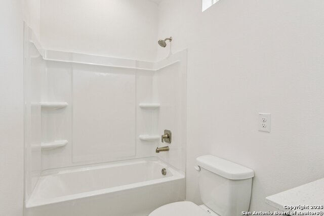Image 20 of 38 For 1535 Lennon St. No 4