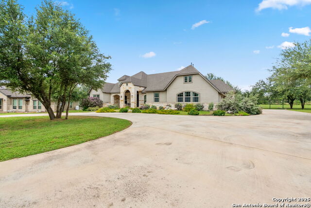 Image 3 of 48 For 728 Deer Run Way