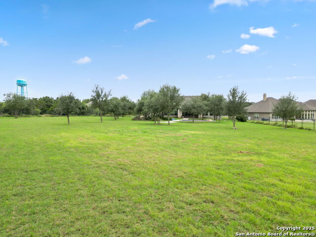 Image 47 of 48 For 728 Deer Run Way