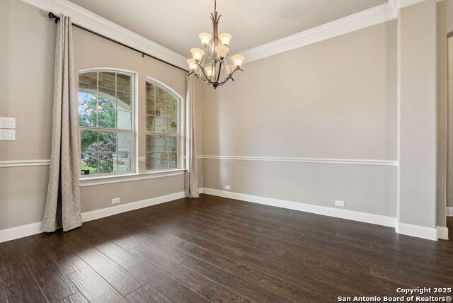 Image 9 of 48 For 728 Deer Run Way