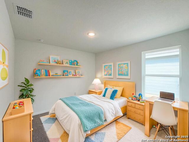 Listing photo id 3 for 10630 Nye Pass