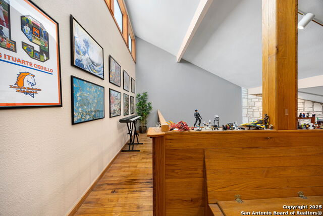 Image 21 of 38 For 8511 Echo Creek 0