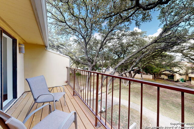 Image 25 of 29 For 8642 Fredericksburg 106