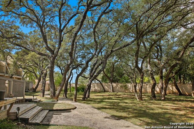 Image 26 of 29 For 8642 Fredericksburg 106