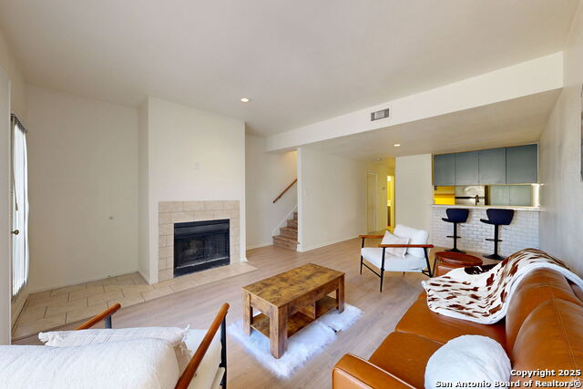 Image 3 of 29 For 8642 Fredericksburg 106