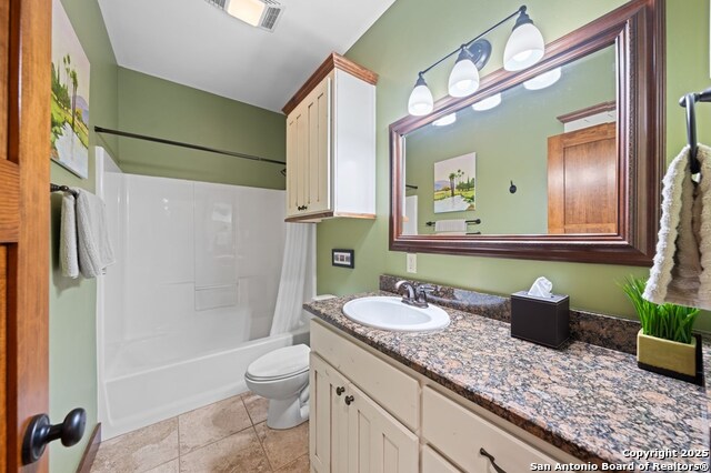 Listing photo id 13 for 130 Mull Rd.