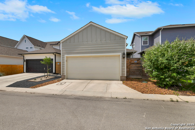 Listing photo id 14 for 777 Academy N