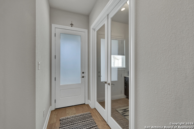 Listing photo id 0 for 777 Academy N