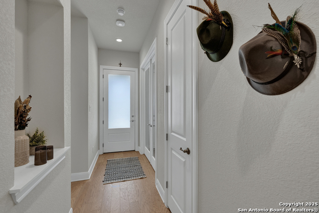 Listing photo id 1 for 777 Academy N