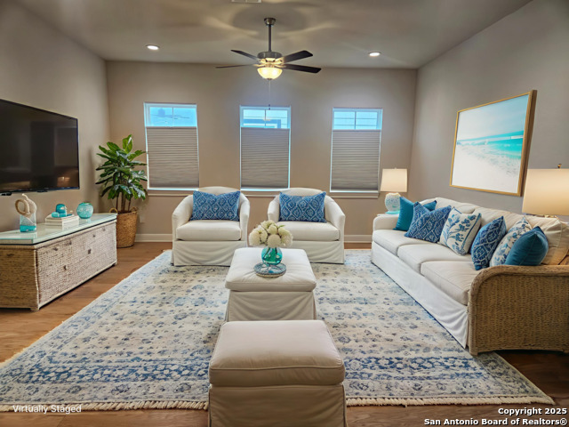 Listing photo id 5 for 777 Academy N