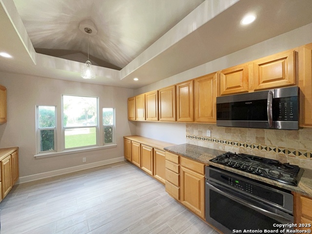 Image 14 of 47 For 8751 Park Olympia