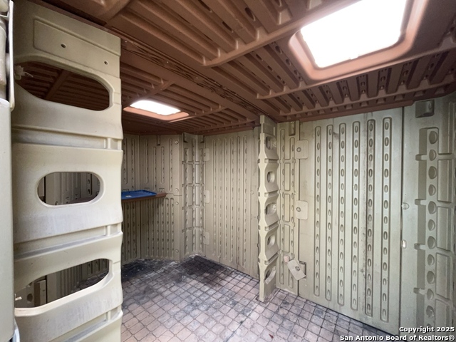 Image 32 of 47 For 8751 Park Olympia