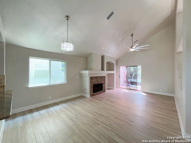 Image 9 of 47 For 8751 Park Olympia