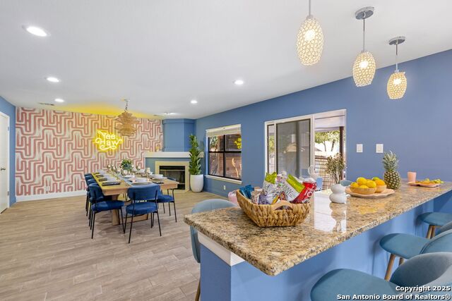 Listing photo id 5 for 9046 Mansfield