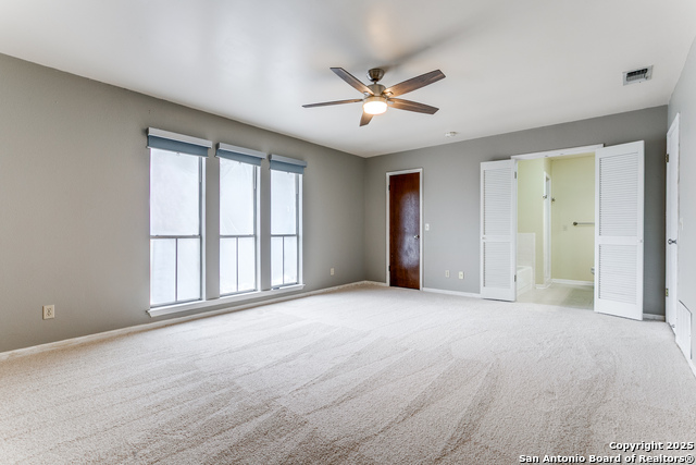 Listing photo id 16 for 16246 Bear Run