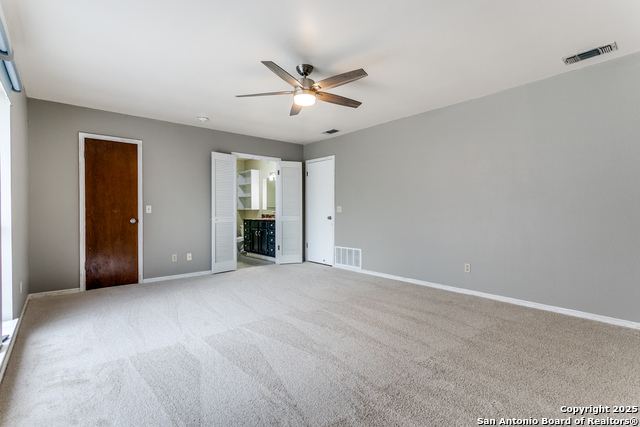 Listing photo id 17 for 16246 Bear Run