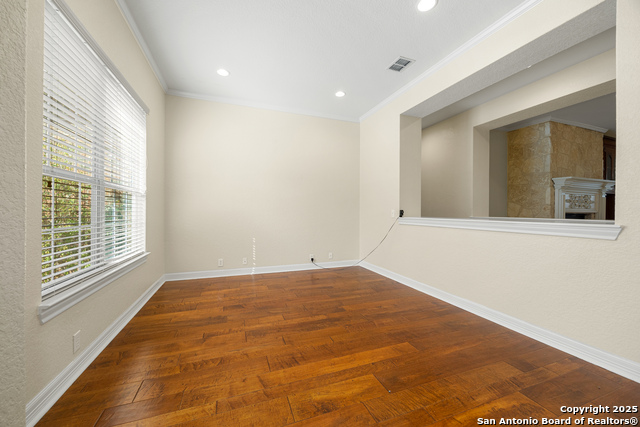 Image 10 of 51 For 4522 Grass Fight