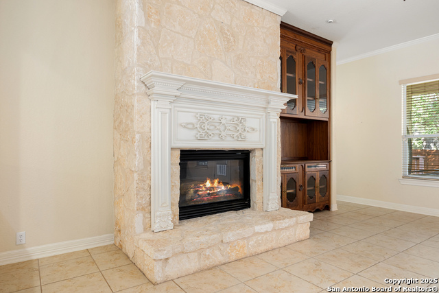 Image 20 of 51 For 4522 Grass Fight