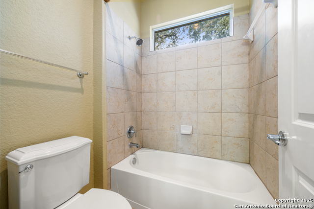 Image 37 of 51 For 4522 Grass Fight