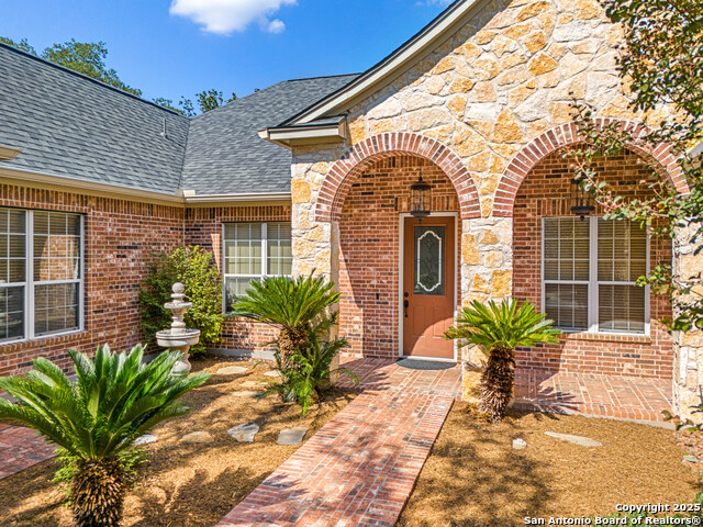 Image 4 of 51 For 4522 Grass Fight