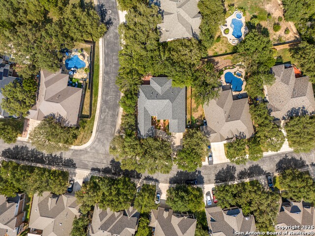 Image 48 of 51 For 4522 Grass Fight