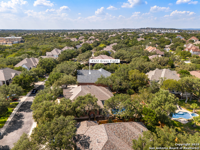 Image 50 of 51 For 4522 Grass Fight