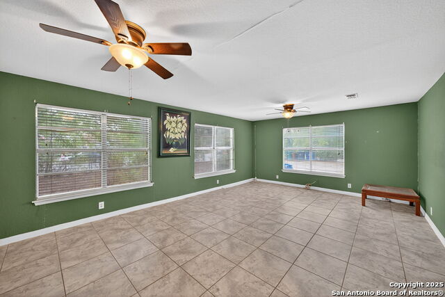 Image 15 of 40 For 1703 San Casimiro