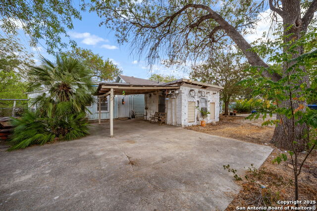 Image 34 of 40 For 1703 San Casimiro