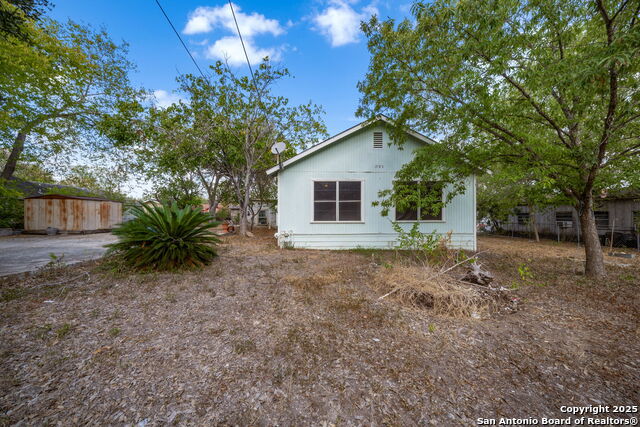 Image 4 of 40 For 1703 San Casimiro