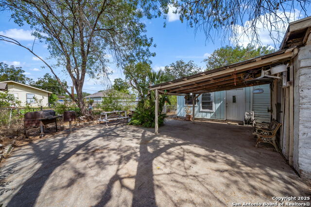 Image 6 of 40 For 1703 San Casimiro