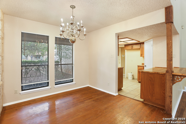 Image 10 of 27 For 13823 Chisom Creek St.