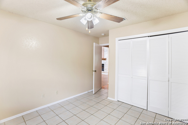 Image 21 of 27 For 13823 Chisom Creek St.