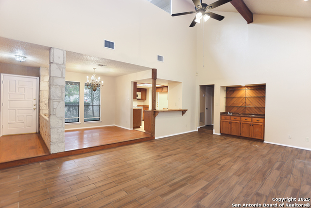 Image 9 of 27 For 13823 Chisom Creek St.