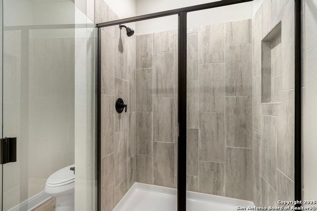 Image 11 of 15 For 9508 Dassler Springs