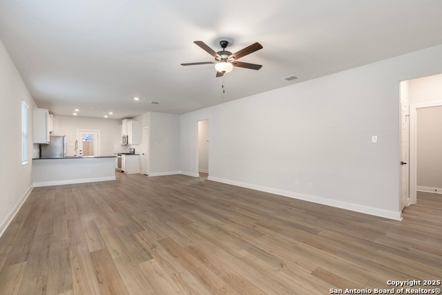 Image 3 of 15 For 9508 Dassler Springs