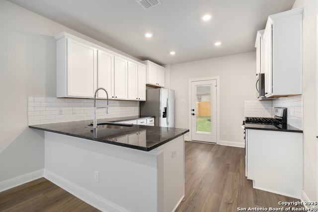 Image 5 of 15 For 9508 Dassler Springs