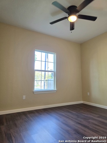 Listing photo id 8 for 159 Allsup