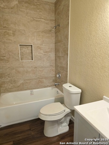 Listing photo id 9 for 159 Allsup