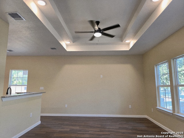 Listing photo id 3 for 159 Allsup