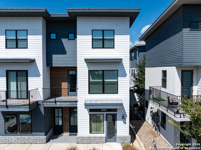 Details for 1208 Academy N Unit 2203, New Braunfels, TX 78130