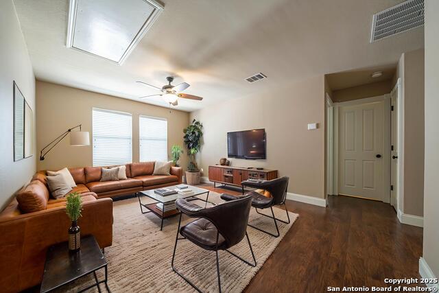 Listing photo id 16 for 116 Running Brook