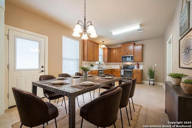 Listing photo id 5 for 116 Running Brook