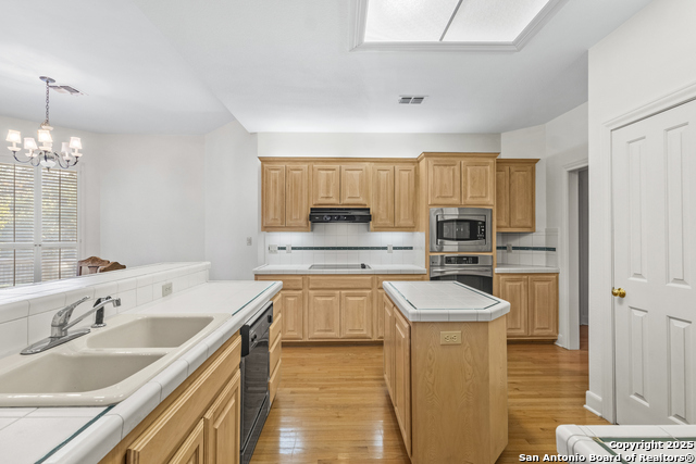 Image 14 of 32 For 15 Villa Verde