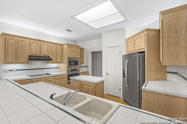 Image 15 of 32 For 15 Villa Verde