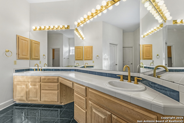 Image 20 of 32 For 15 Villa Verde