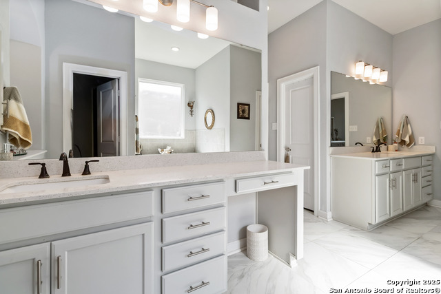 Image 27 of 38 For 3810 Nublado