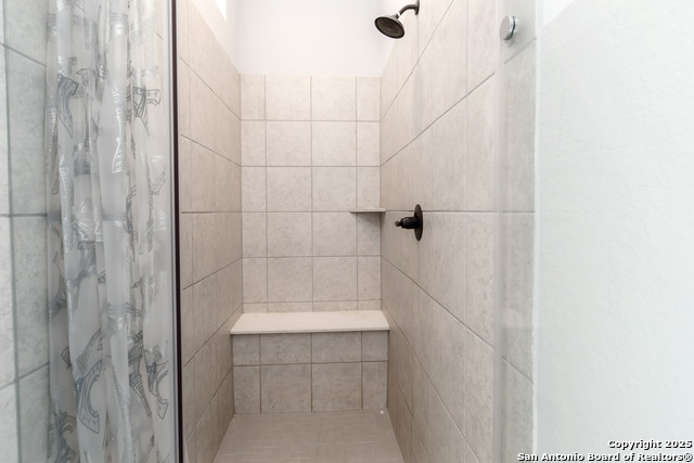 Image 29 of 38 For 3810 Nublado